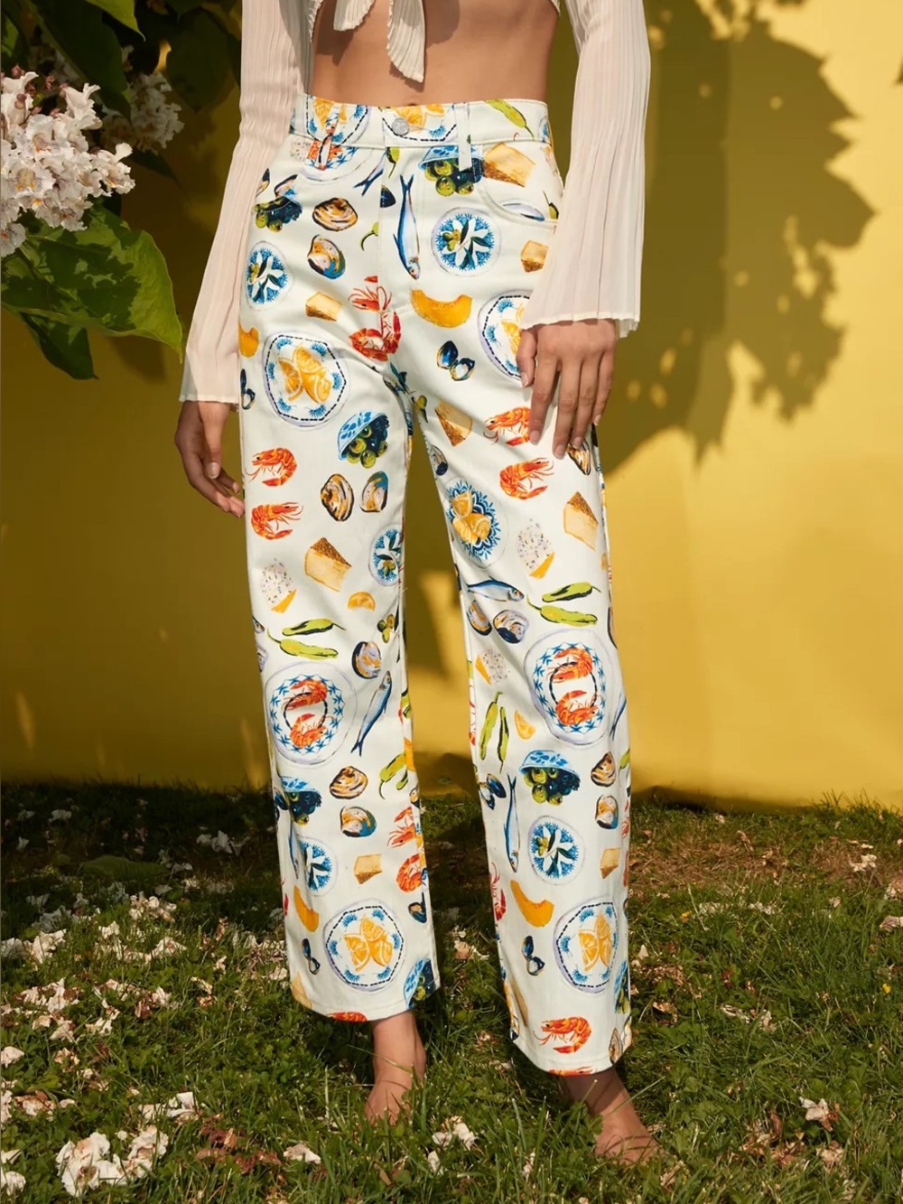 NWT Lisa Says Gah Robyn High-Waisted Jean in Tapas Print Maximalist Food Bold